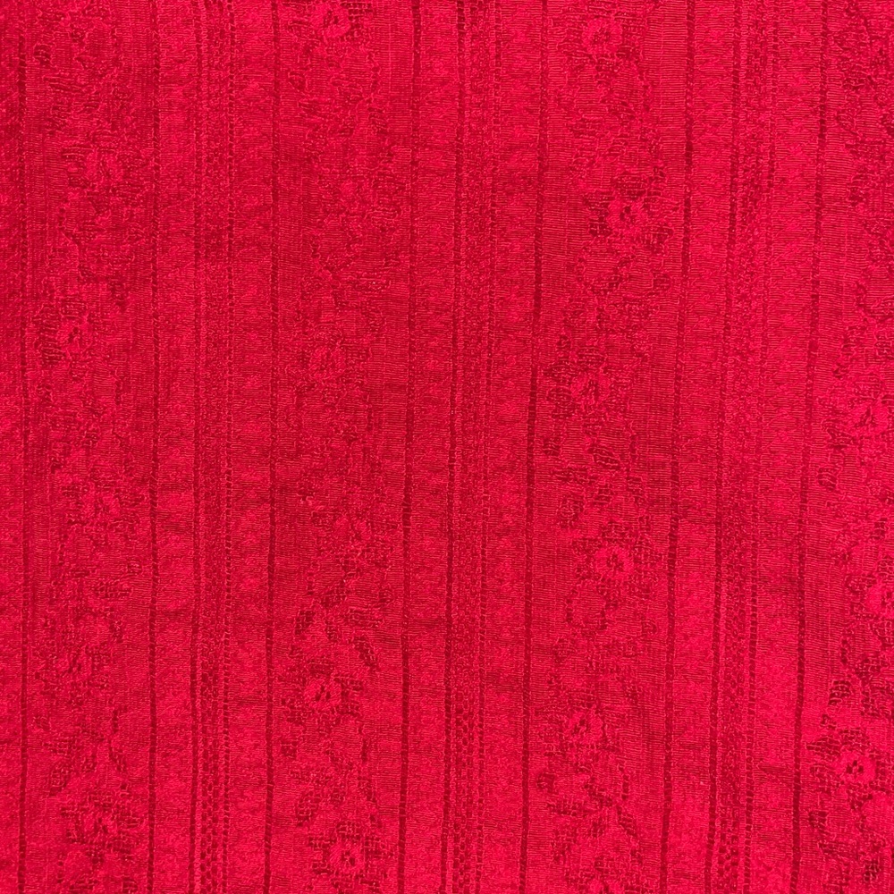 Red lace tank top. - Picture 4 of 12